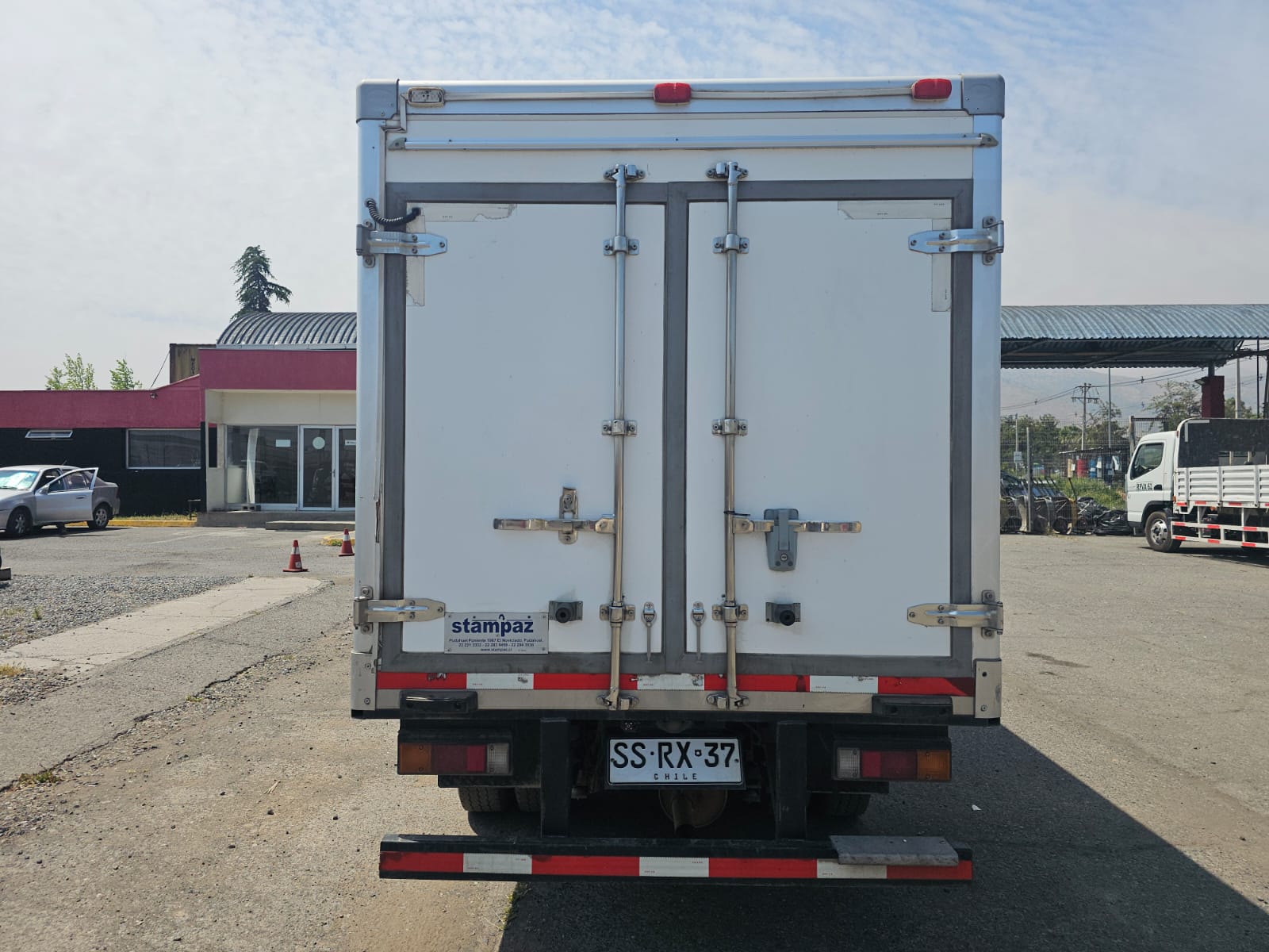 MITSUBISHI MOTORS CANTER 413 2025