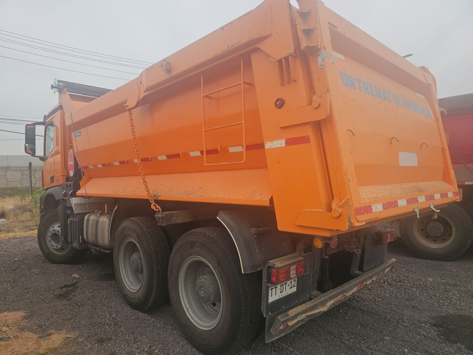 MERCEDES BENZ AROCS 3342 2025