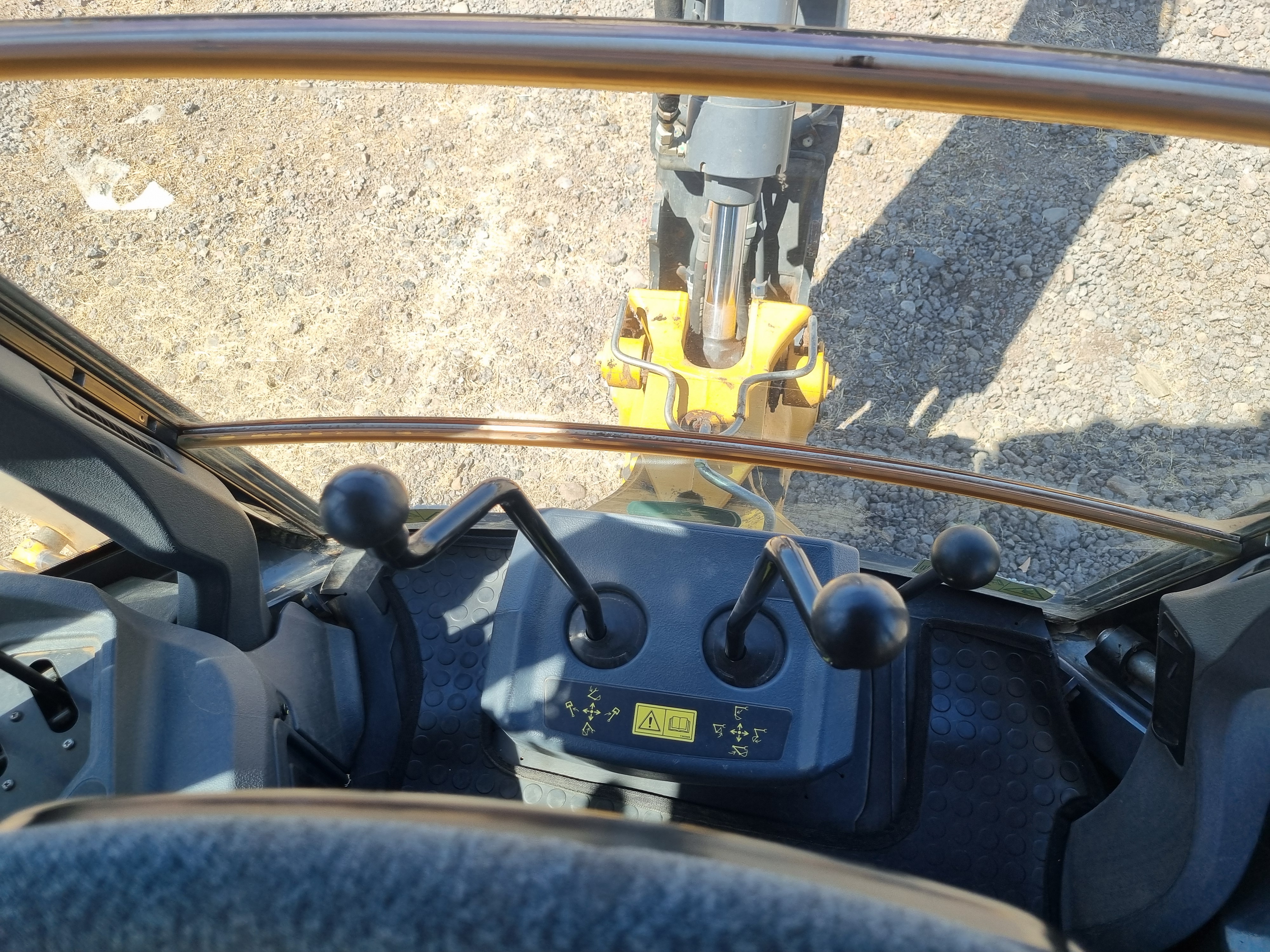 JOHN DEERE 310L 2021