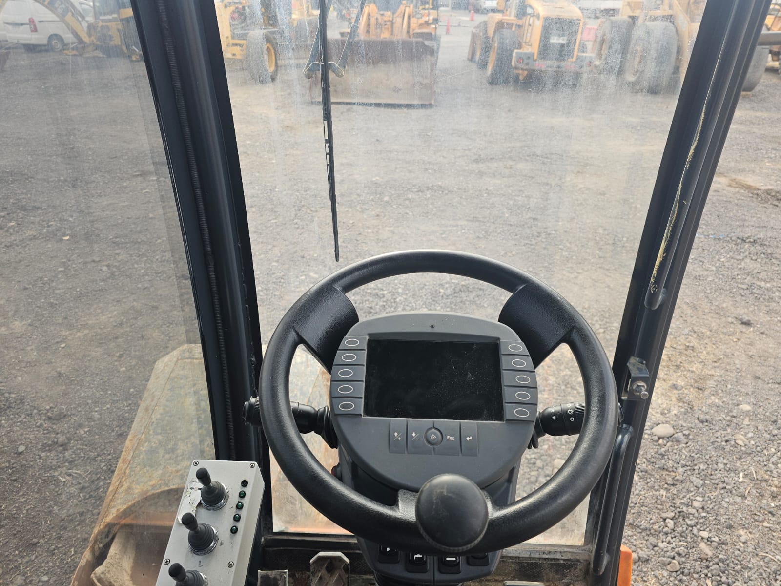 DAVINO REVOLUTION R30 2021