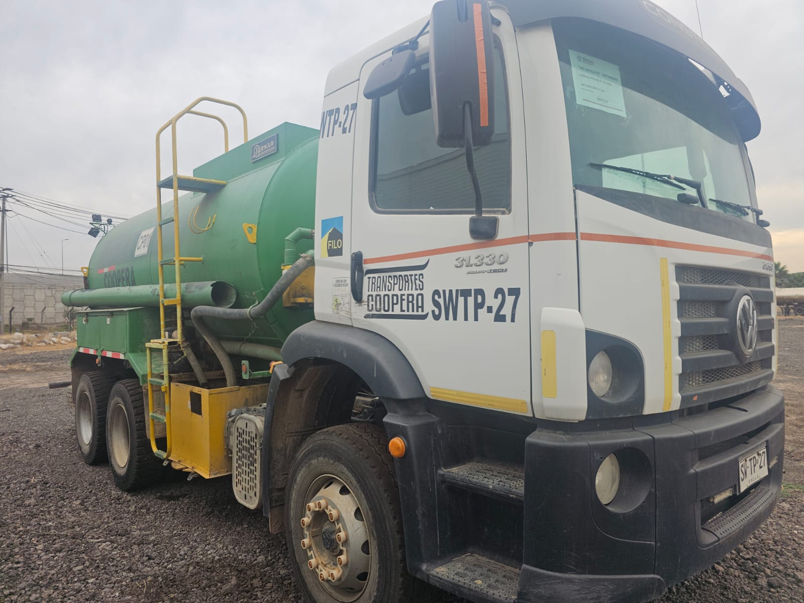 VOLKSWAGEN CONSTELLATION 31330 (6X4) 2025