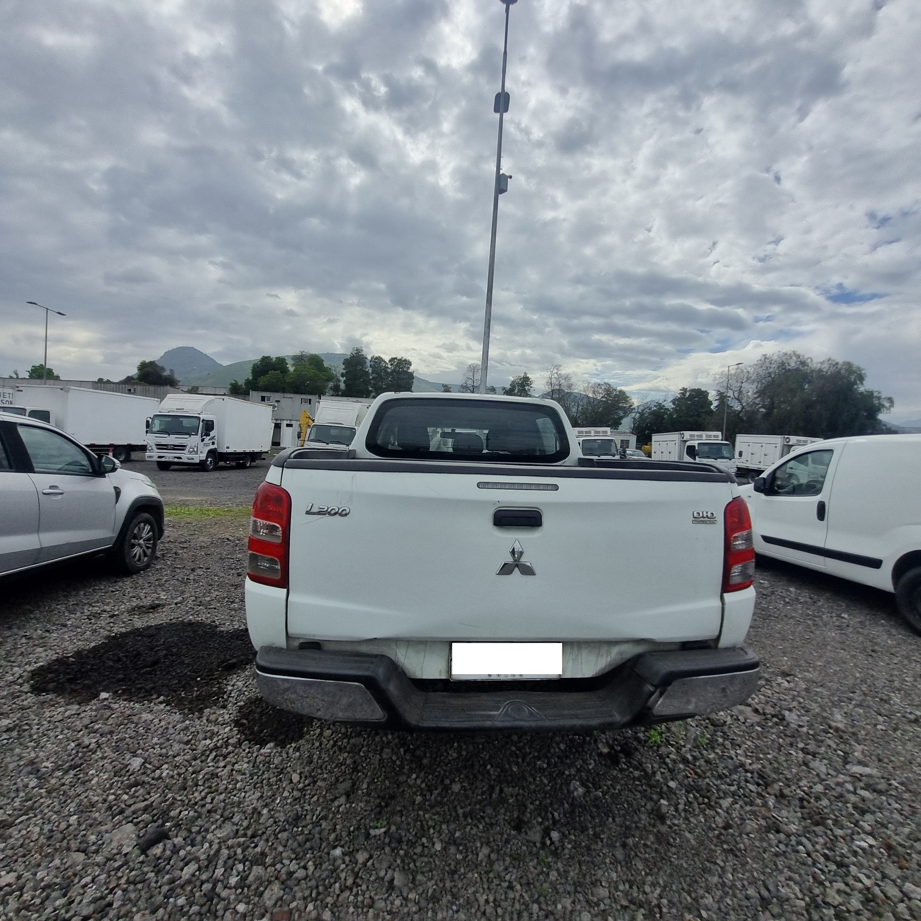 MITSUBISHI MOTORS L200 WORK CR 4X2 2017